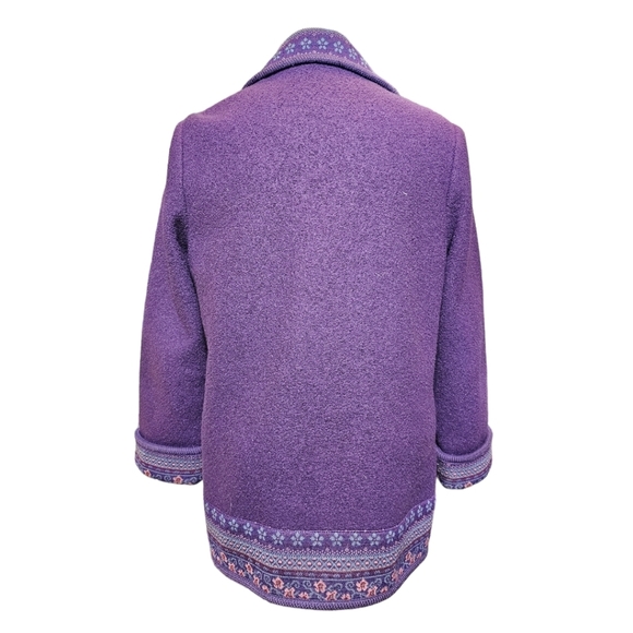 Untagged pretty coat. Large Haul #1 - Picture 2 of 7